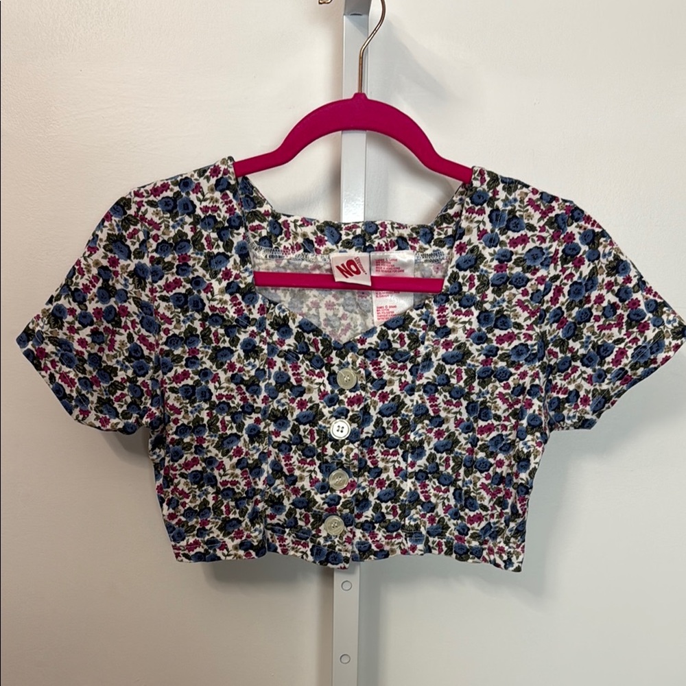 No Boundaries Floral Button Up Crop Top Short Sleeve Size L